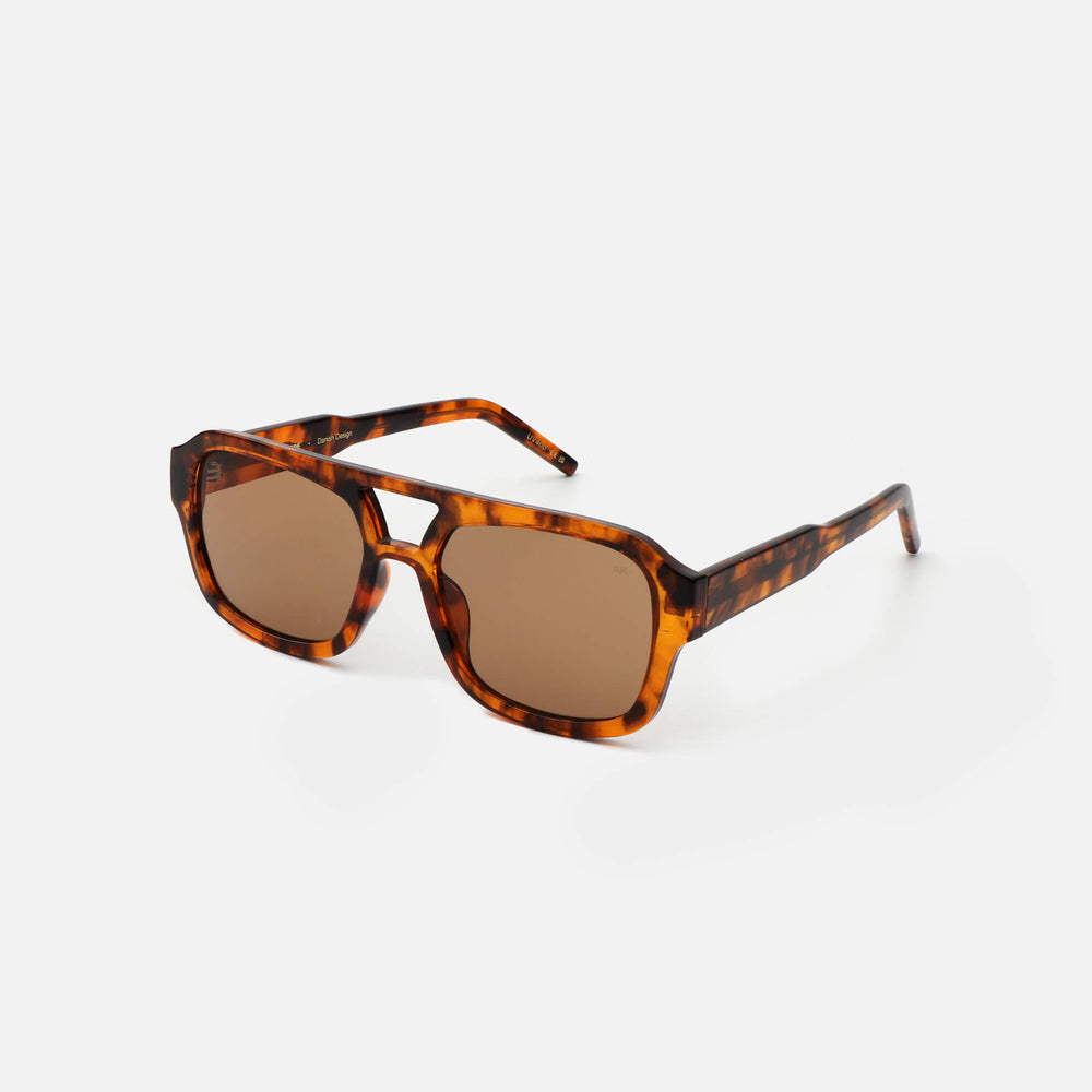 Sunglasses Kaya in Havana Tortoise Pattern and Brown Lenses